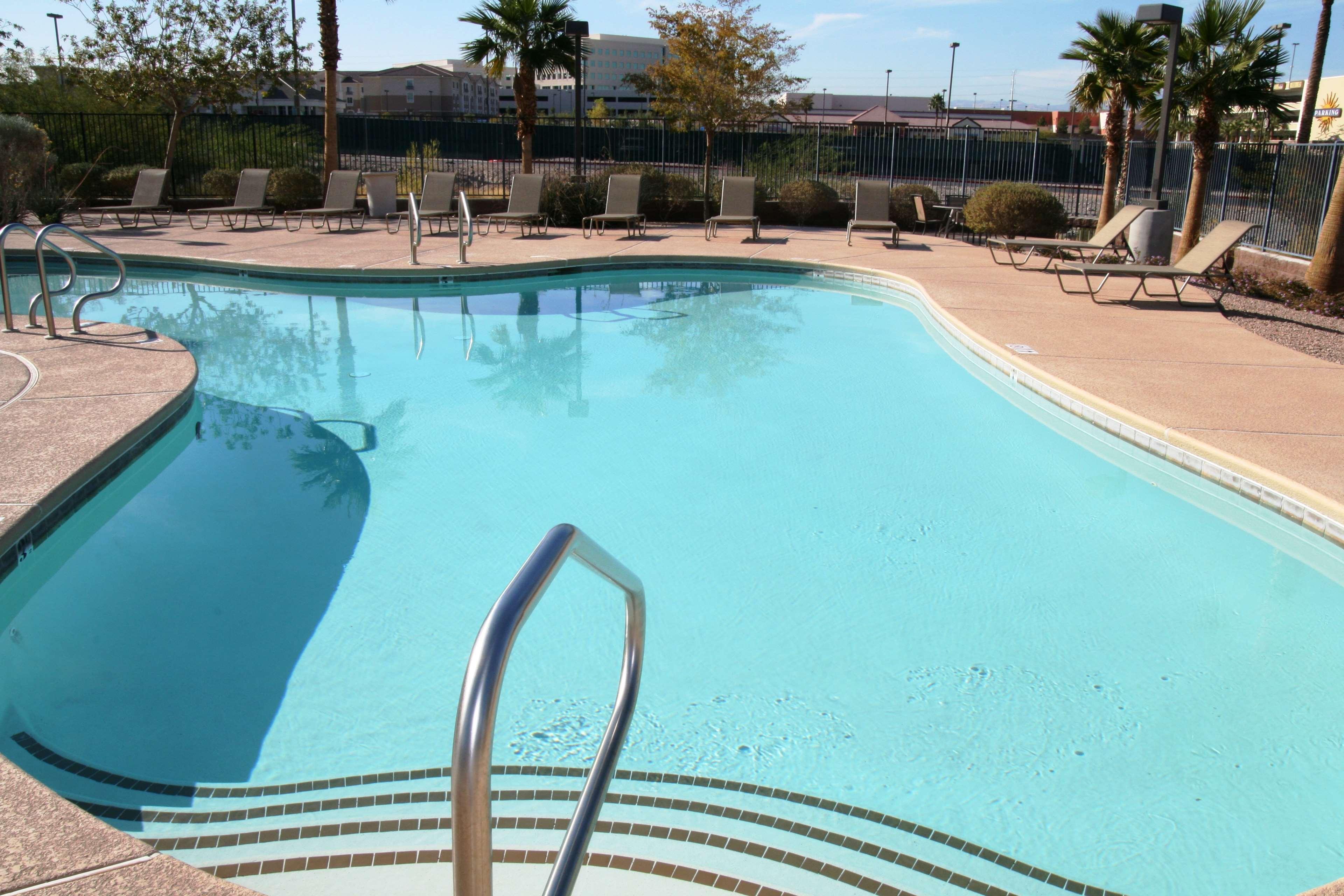 Hotel Hampton & Vegas-henderson 3*